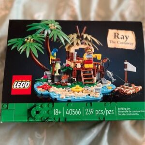 SOLD!!! LEGO Ray the Castaway Set